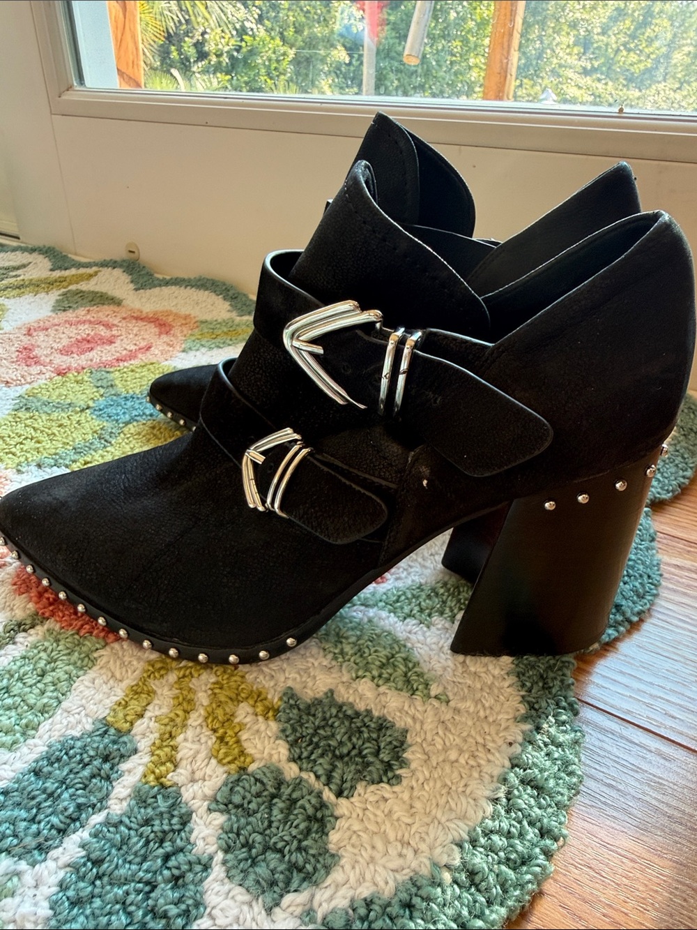 Gianni Bini Black Hair-On Leather Harness Ankle Boots Studded Size 8